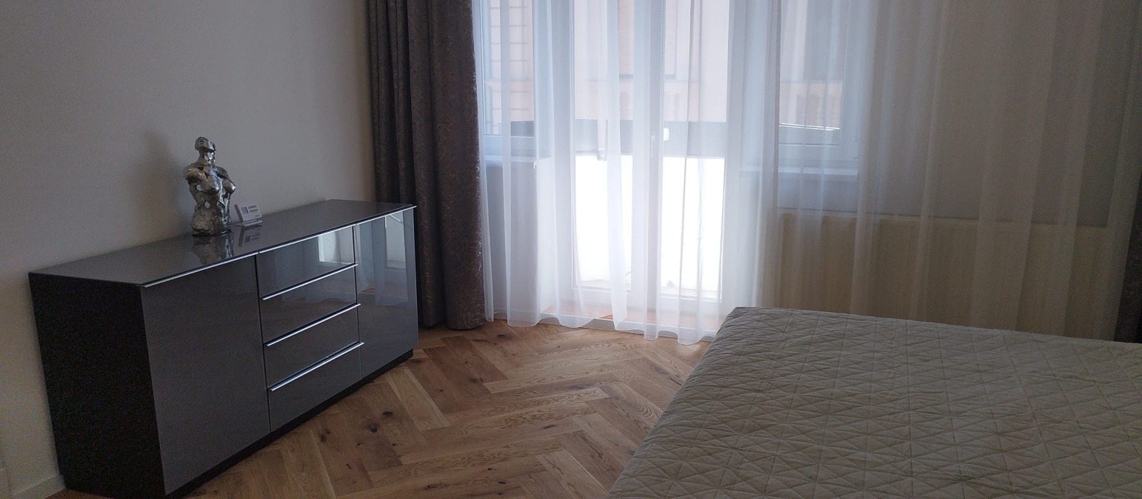 Hungary, 2 Bedrooms Bedrooms, ,2 BathroomsBathrooms,Apartment,For sale,1390